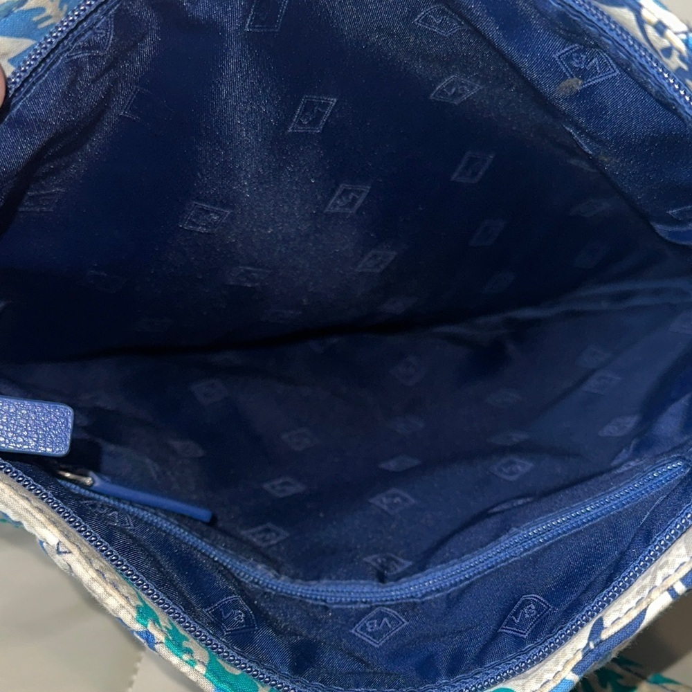 Vera Bradley Santiago Pattern Triple Zip Hipster Crossbody Bag Summer 2017 EUC - Picture 13 of 16